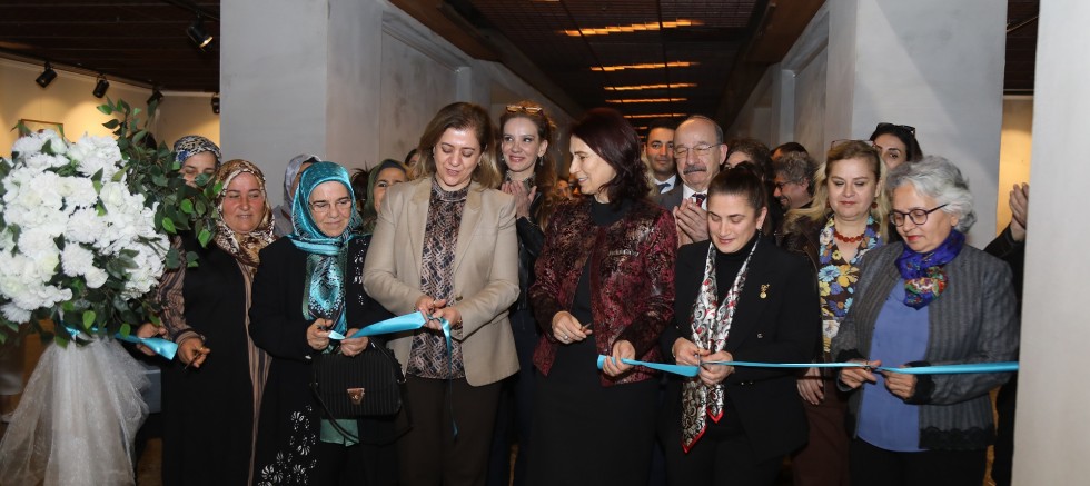 SERGİ, ZİYARETÇİLERİNİ TARİHSEL BİR YOLCULUĞA DAVET EDİYOR