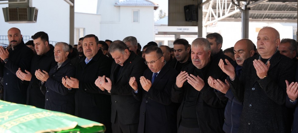 Sevgi Kaymakçı son yolculuğuna uğurlandı