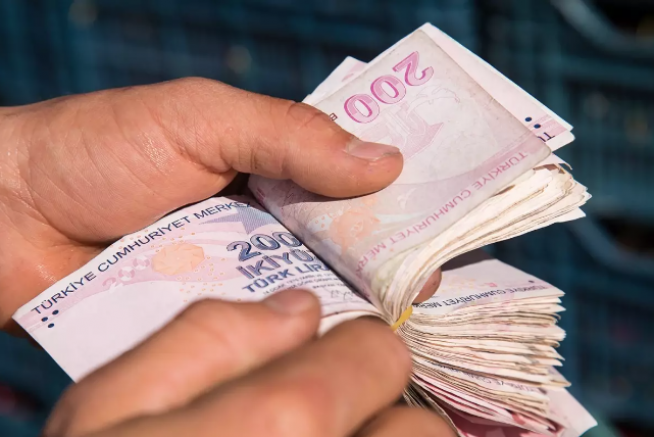 SGK'dan müjde! Artık o emekliler de promosyon alacak