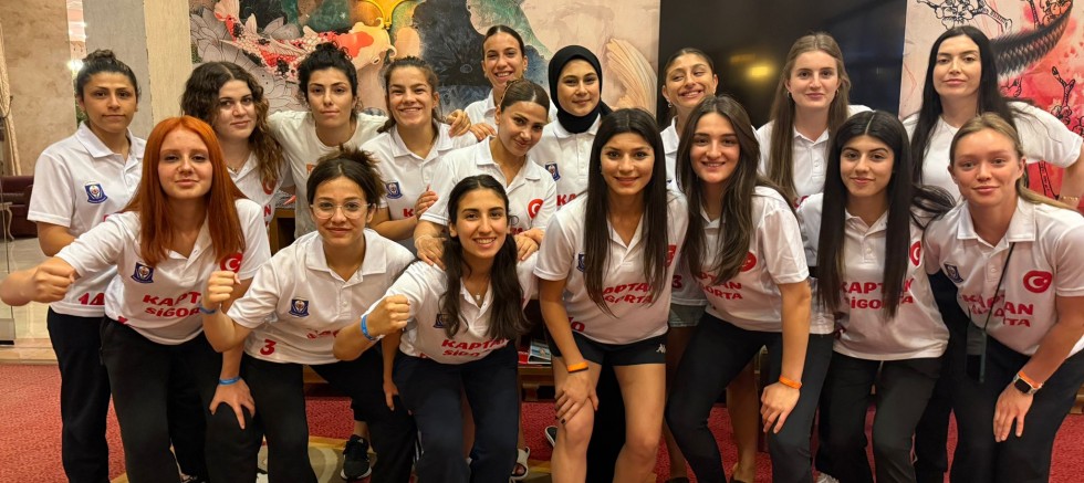 Süper Lig Play-Off'ta Hokeyin Sultan ve Kaplanlarının Gol Fırtınası Devam Ediyor