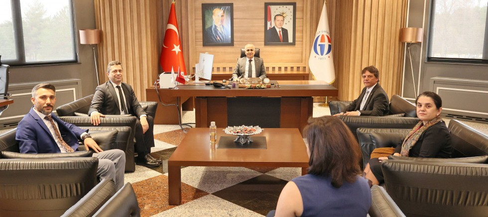 TEKSTİL MÜHENDİSLERİ ODASI’NDAN GAÜN’E İŞ BİRLİĞİ ZİYARETİ