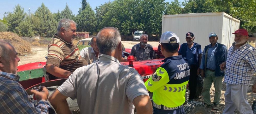 Trafik jandarmasından güvenli tarım eğitimi