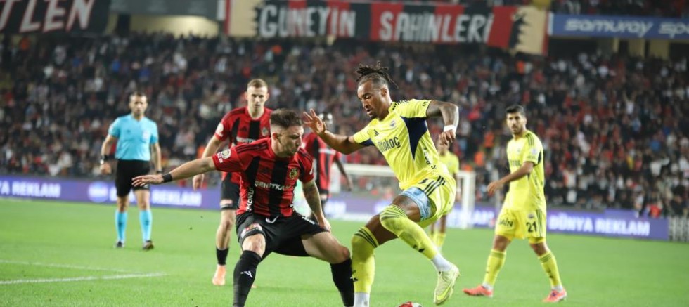 Trendyol Süper Lig: Gaziantep FK: 0 - Fenerbahçe: 4 (Maç Sonucu)