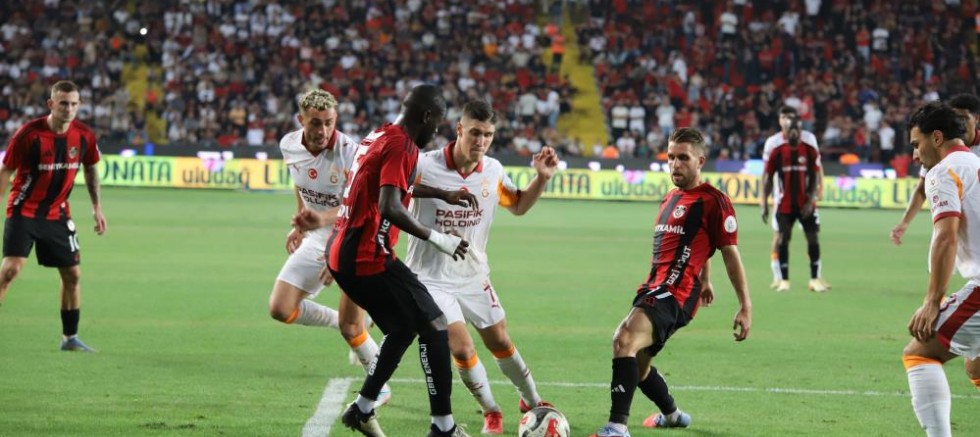 Trendyol Süper Lig: Gaziantep FK: 0 - Galatasaray: 3 (Maç Sonucu)