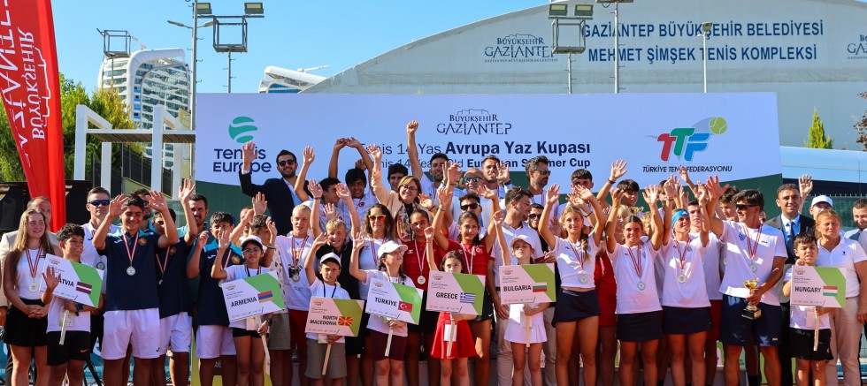 ULUSLARARASI TENİS 14 YAŞ AVRUPA YAZ KUPASI’NIN FİNALİ GAZİANTEP’TE 