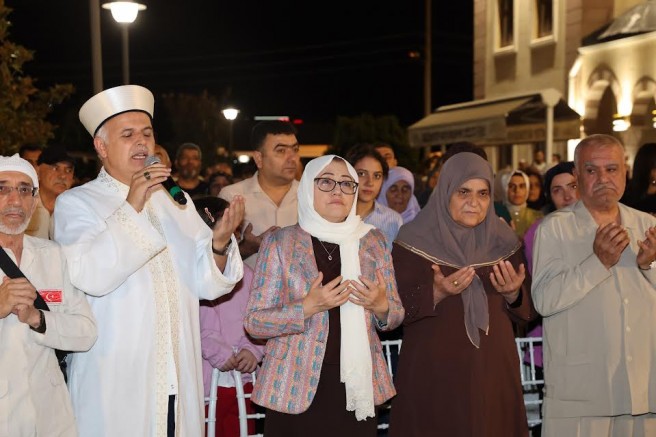  UMRE’YE GİDECEK İLK KAFİLE İÇİN  UĞURLAMA TÖRENİ DÜZENLENDİ