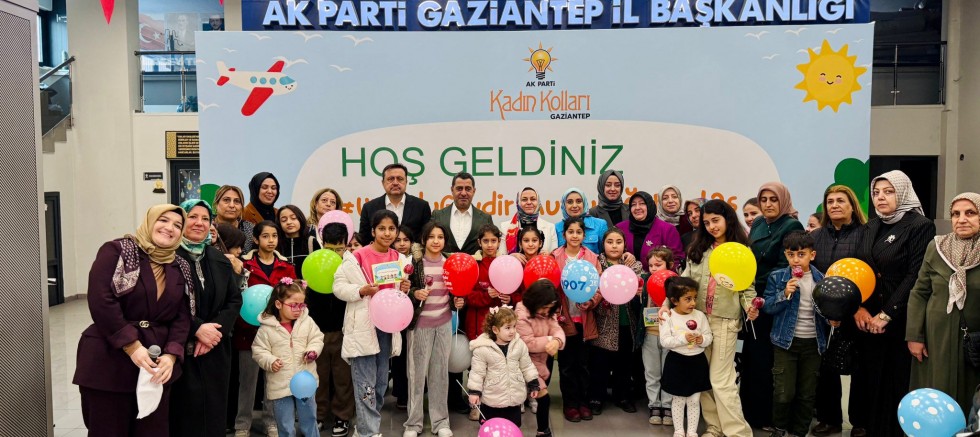 “Umudu Giydir, Mutluluğu Paylaş” Programı ile Minik Yüreklere Bayram Sevinci