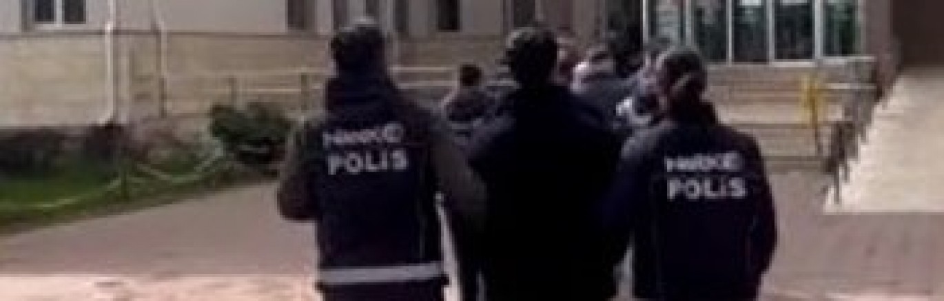 Uyuşturucu ticaretine yönelik yapılan operasyonda 8 kişi tutuklandı