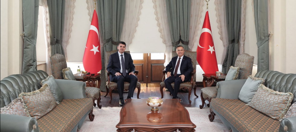 Vali Çeber’den Kilis Valisi Kalaylı’ya Tebrik Ziyareti