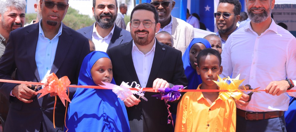Yedi Başak Somali’de Yetim ve Yaşam Merkezi Açılışını Gerçekleştirdi