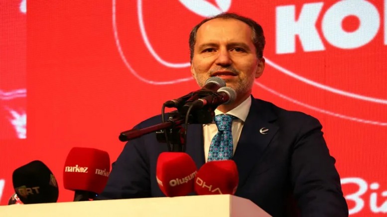 Yeniden Refah Partisi Genel Başkanı Erbakan, Gaziantep'te partisinin il kongresine katıldı