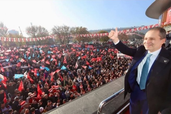 Yeniden Refah Partisi’nden coşkulu kurultay