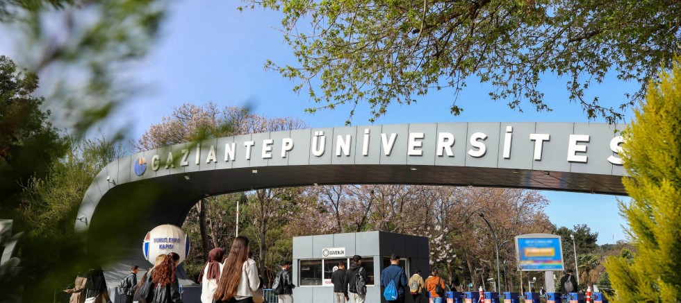 YÖK 2025 RAPORUNDA GAÜN, BAŞARILARIYLA ÖNE ÇIKIYOR