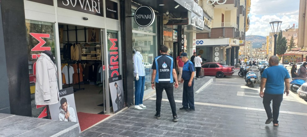 Zabıta ekipleri ilçe genelinde sıkı kontrolde