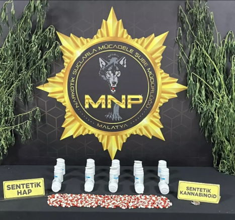 Zehir tacirlerine büyük darbe: 9 kişi..